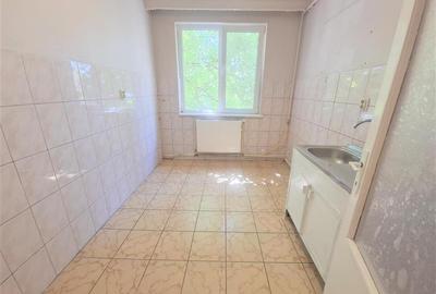 3 camere, etaj 2, aproape de centru – un apartament spatios si luminos, zona foa - 10