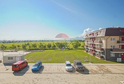 Apartament cu 2 camere decomandat în Sânpetru