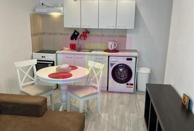 Apartament cu 2 camere semidecomandat, mobilat în Tineretului