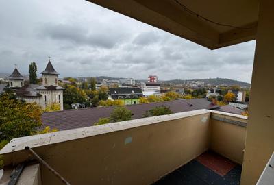 Apartament cu 2 camere Podu Ros - 3
