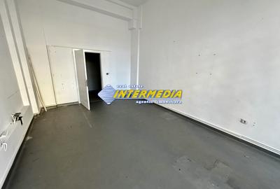 Spațiu comercial, de 330.00 mp, în Cetate
