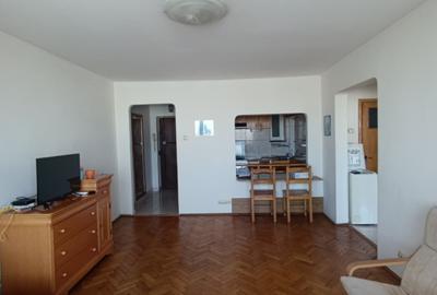 Inchiriere apartament cu 3 camere cu vedere la Sala Palatului - 2