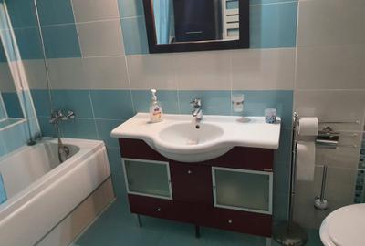 Mamaia Sat-malul lacului, apartament 2 camere,70mp, mobilat,utilat, parcare - 25