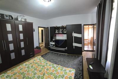 Garsonieră decomandată în Nord