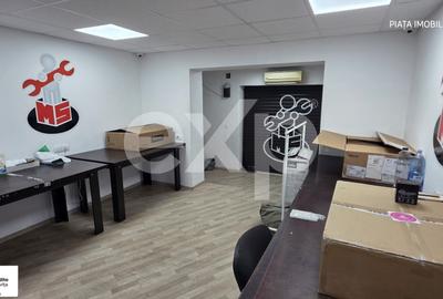 Apartament cu 3 camere semidecomandat, mobilat în Micro 11