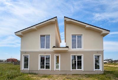 Duplex cu 4 camere în Moșnița Nouă