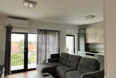 Apartament cu 3 camere decomandat, mobilat în Steaua