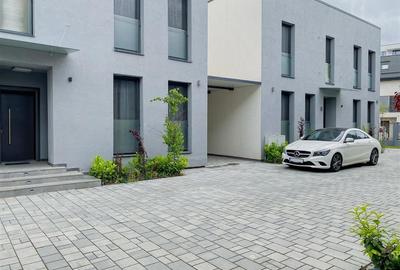 Casă cu 5 camere în Pipera
