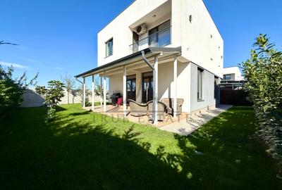 Vila individuala Nzeb, teren de colt, car port si panouri solare 12kw - 11