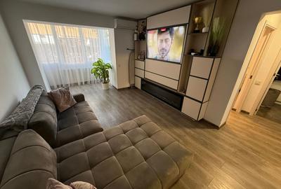 Apartament cu 2 camere semidecomandat, mobilat în Obor