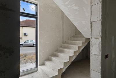 Spatiul Comercial Semifinisat, P+E de inchiriat Beliu Arad, Traffic - 4