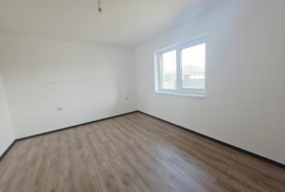 Vand casa noua 4 camere Izvor Tarlungeni cu mansarda - 14
