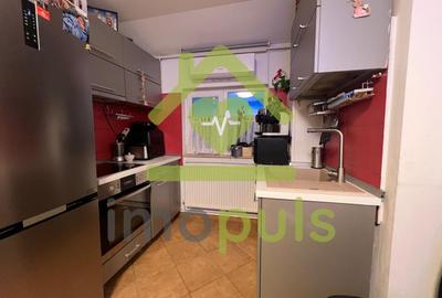 Apartament cu 3 camere decomandat, mobilat în Soarelui
