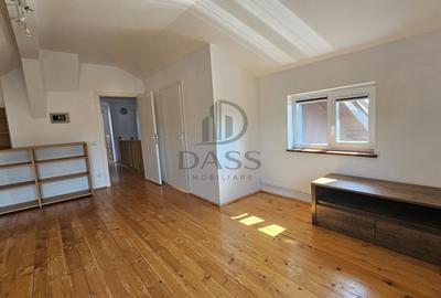 Apartament de inchiriat 6 camere 179 mp Etaj 2 + mansardă - 25