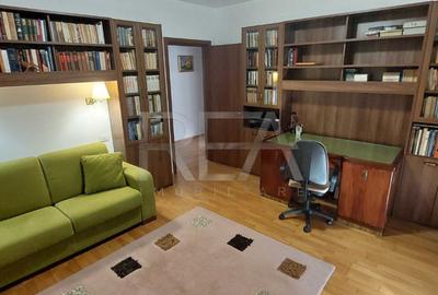Apartament cu 3 camere decomandat, mobilat în Băneasa