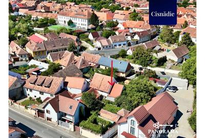 Casă cu grădină proprie, garaj, pivniță și teren în centrul Cisnădiei - 20
