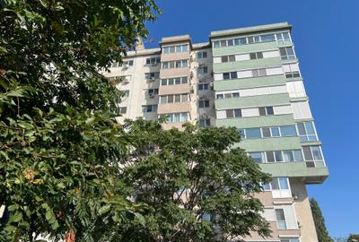 Apartament cu 2 camere semidecomandat în Faleza Nord