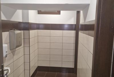 Spațiu cu vitrina ultracentral, Cisnadie - 11