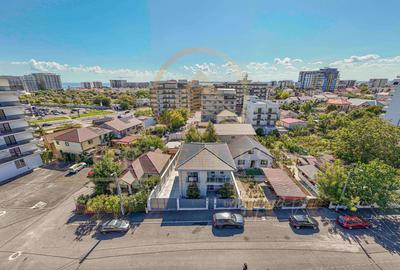 Mamaia Sat - Casă ultra-modernă de lux  – 5 camere, 4 dormitoare. - 30