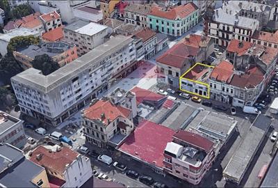 Casă de | Strada Gheorghe Lazar, Constanța | Oportunitate de Renovare - 1