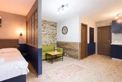 Apartament cu 4 camere decomandat, mobilat în Central