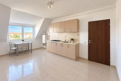 Apartament cu 2 camere decomandat, mobilat în Lipovei