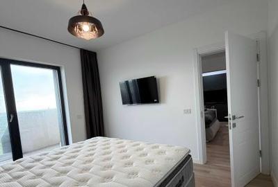 Apartament cu 2 camere de vânzare, zona Km 5 - 4