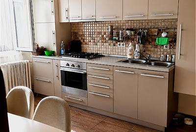 Apartament cu 2 camere semidecomandat, mobilat în Grigorescu