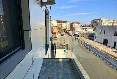 Vanzare apartament 3 camere, 2 locuri parcare, in Ploiesti, zona 9Mai - 23