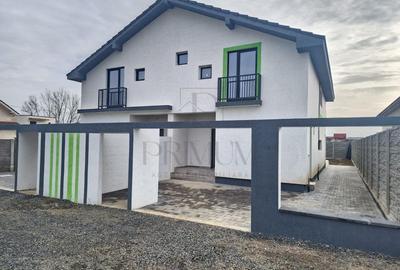 Duplex cu 4 camere în Moșnița Nouă