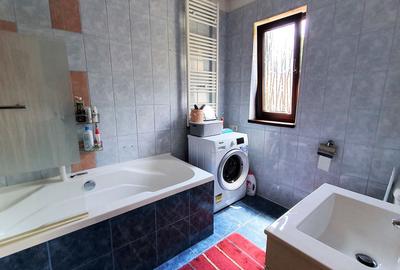 Casa 300 mp cu teren 430 mp Calea Poplacii - 12