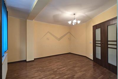 Apartament cu 2 camere decomandat în Cug