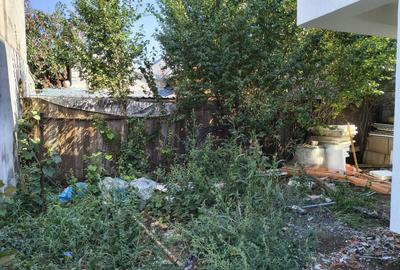 Vila ind.5cam,3bai/centruPopesti Leordeni-str.Erou Pantazica Gabr - 55