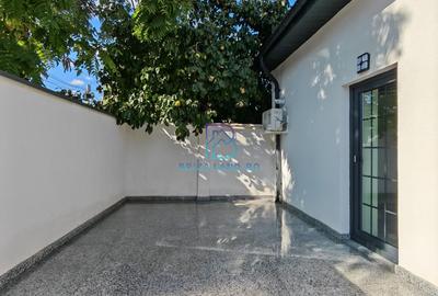 Bucurestii Noi, Laminorului, casa 67mp, 3 camere, 3 bai, teren 161mp - 2
