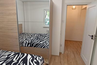 Apartament cu 3 cam cf 1 dec, mobilat si utilat, P/8 --Pecineaga sector 5 - 9