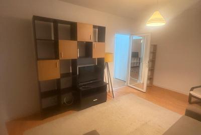Drumul taberei,parter inalt cu balcon - 11