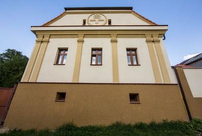 Casă individuală cu 6 camere în Baciu