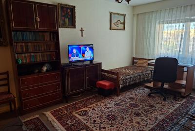 Garsonieră decomandată, mobilată în Mănăștur