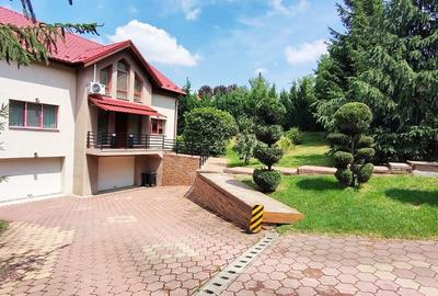 Casa impunatoare D+P+M, 280 mp utili, teren 850 mp,  în Europa - 5