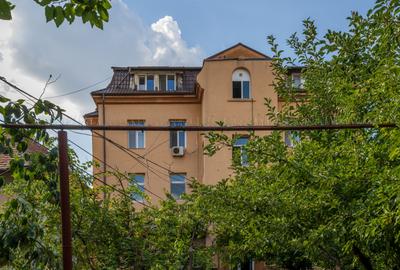 Strada Icoanei - Eminescu, apartament de 3 camere, etaj 1, comision 0% - 7