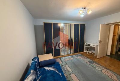Apartament cu 2 camere decomandat, mobilat în Central