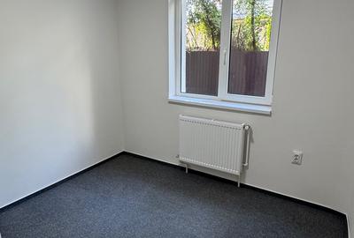 De inchiriat Imobil având 9 camere ,suprafață de 285 mp. Cantemir langa Metrou - 12