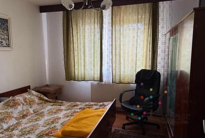 Apartament 4 camere etaj 2/4 - 5