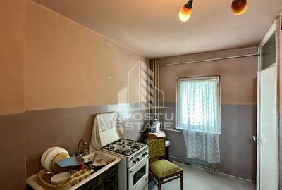 Apartament cu 3 camere, decomandat, etaj intermediar, Aradului - 5