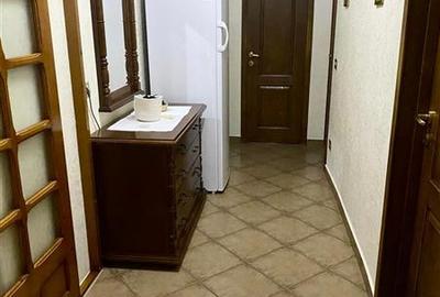 Apartament 3 camere Focsani , zona ultracentrala - Primaria Focsani , decomandat - 10