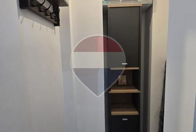 DE INCHIRIAT Apartament Ultra Central 2 camere - 24