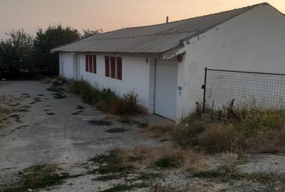 Spațiu industrial, 300 mp în Valu lui Traian