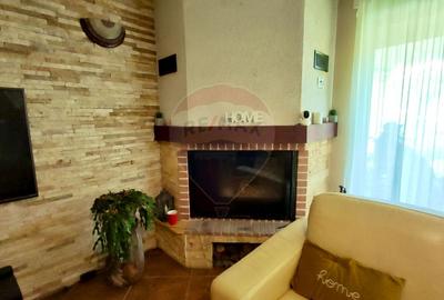 Casă 7 camere și 640 teren –str. Tautiului, Comision 0% - 9