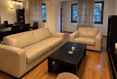 Apartament cu 3 camere în Obor