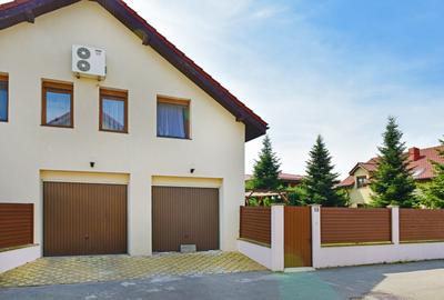 Vila individuala de inchiriat 5 camere renovata complet, zona Iancu Nicolae - Jo - 40